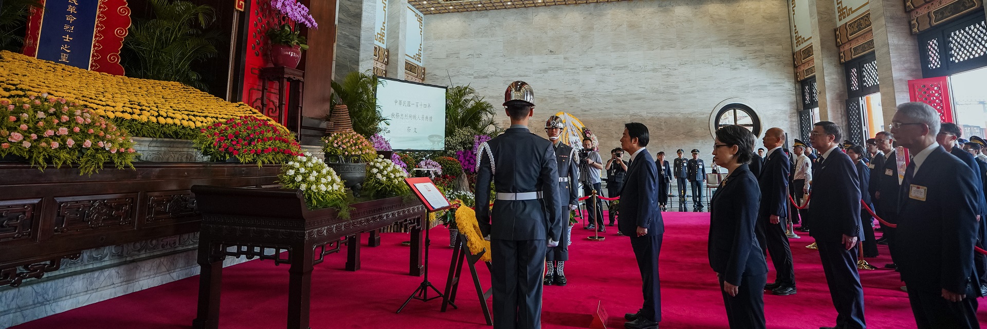 總統主持114年秋祭　慰問遺族代表